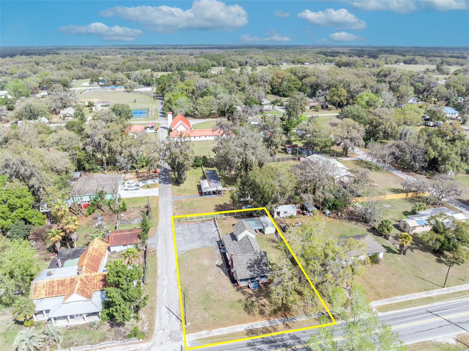 COLEMAN TOWN - Residential