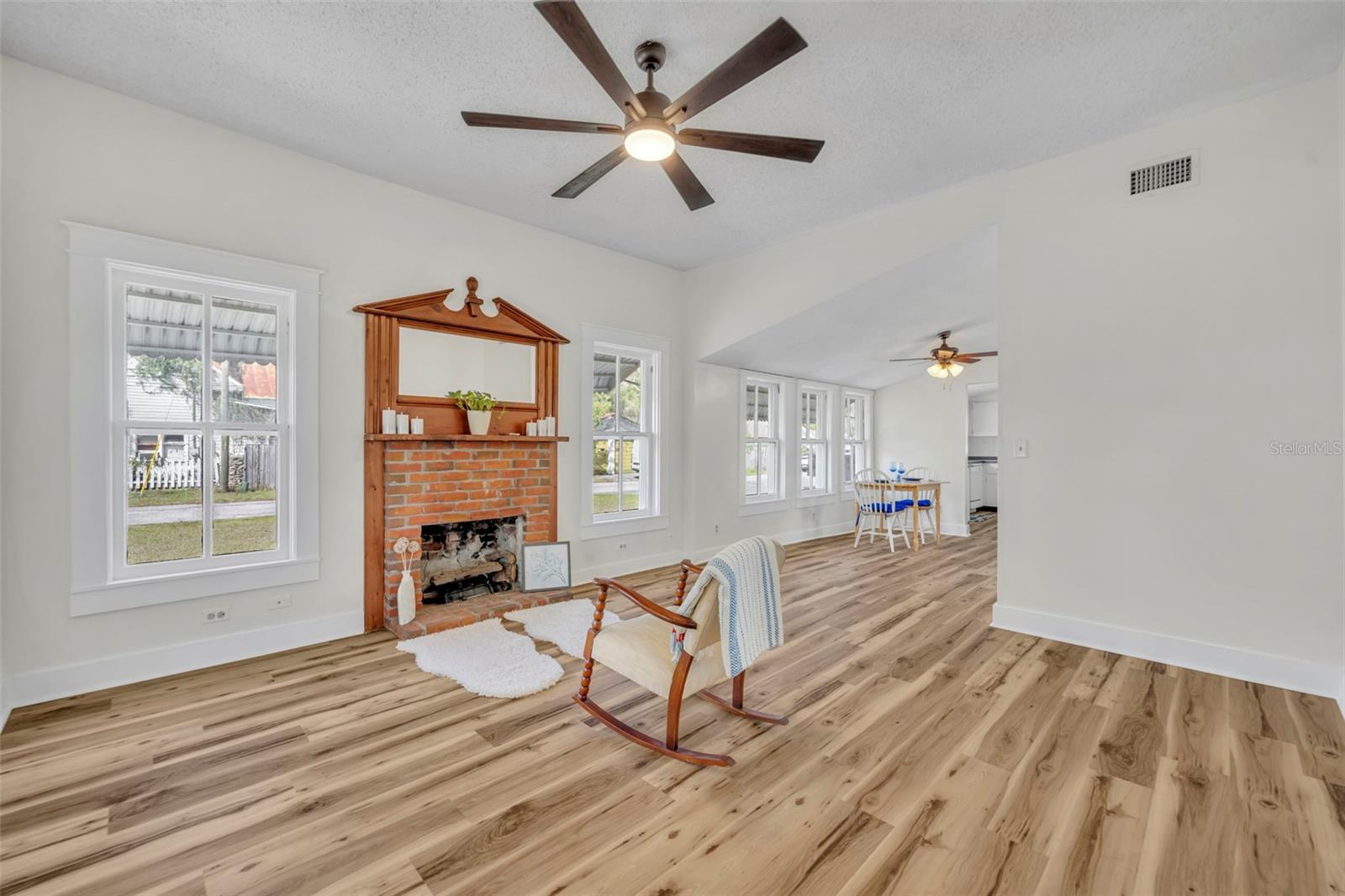 COLEMAN TOWN - Residential