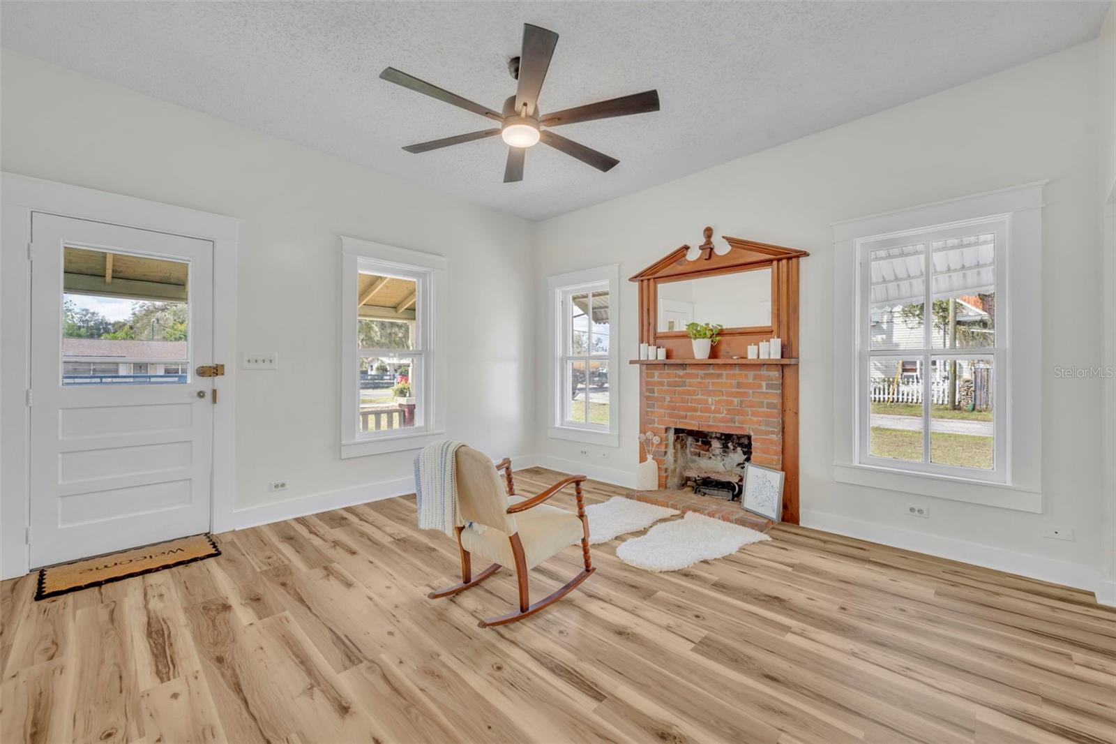 COLEMAN TOWN - Residential