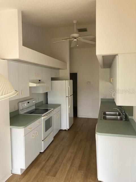 ROTONDA WEST LONG MEADOW - Residential