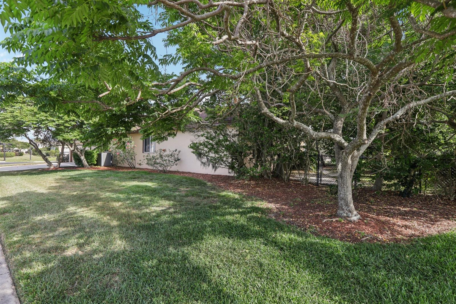 1641 BAYFIELD COURT