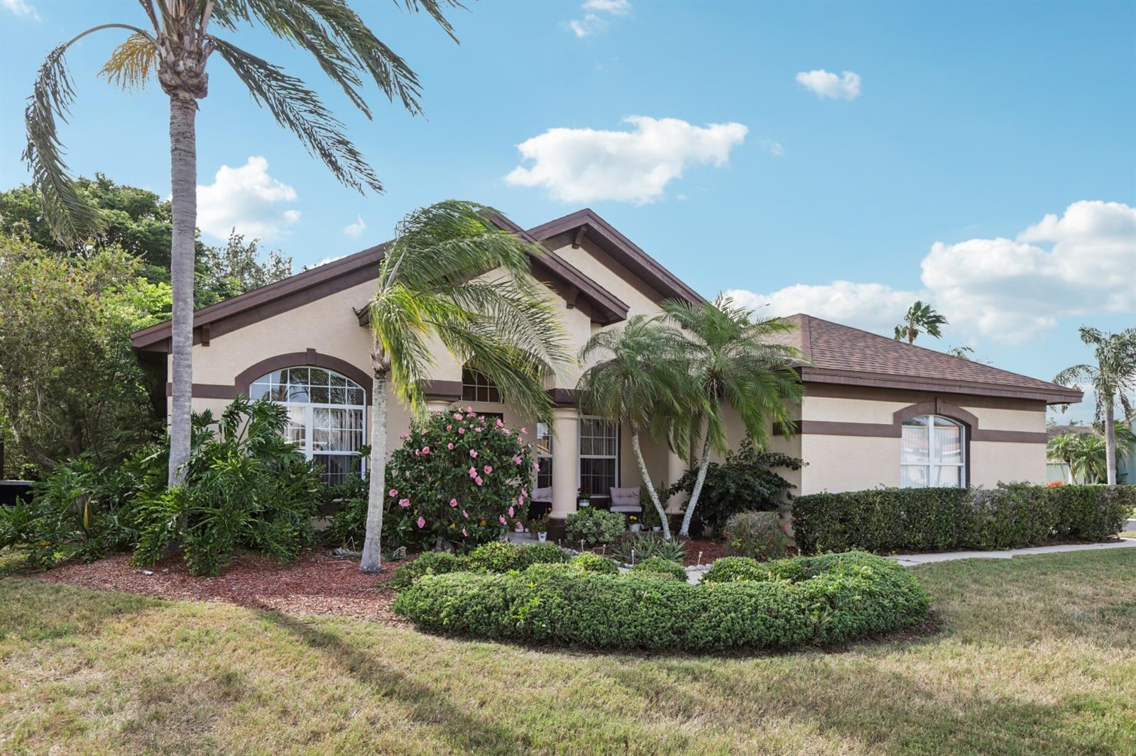 1641 BAYFIELD COURT