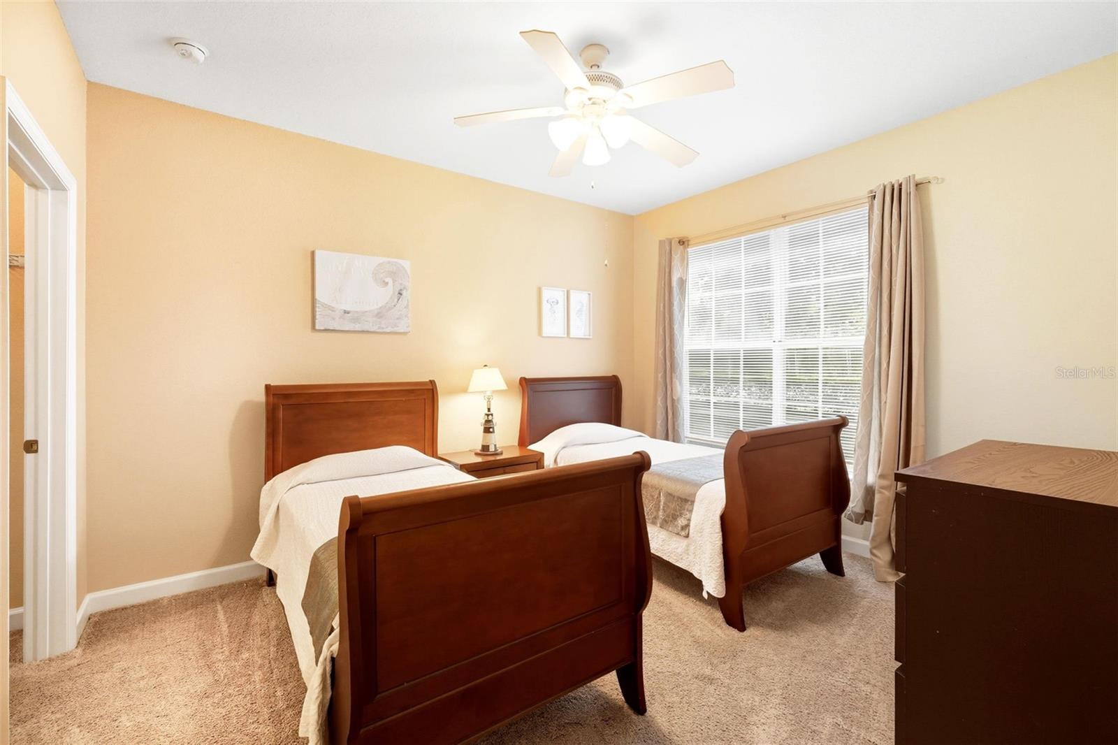VILLAS AT SECRET LAKE CONDO - Residential