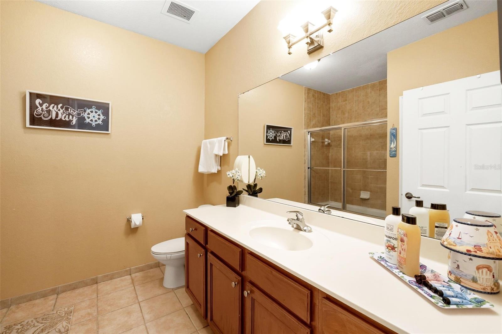 VILLAS AT SECRET LAKE CONDO - Residential
