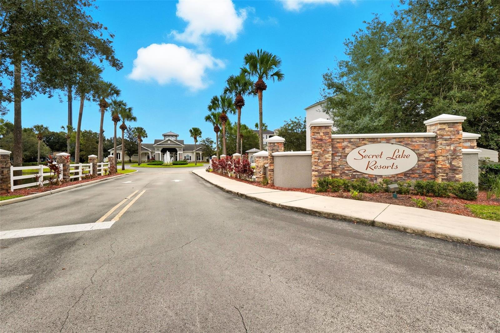 VILLAS AT SECRET LAKE CONDO - Residential