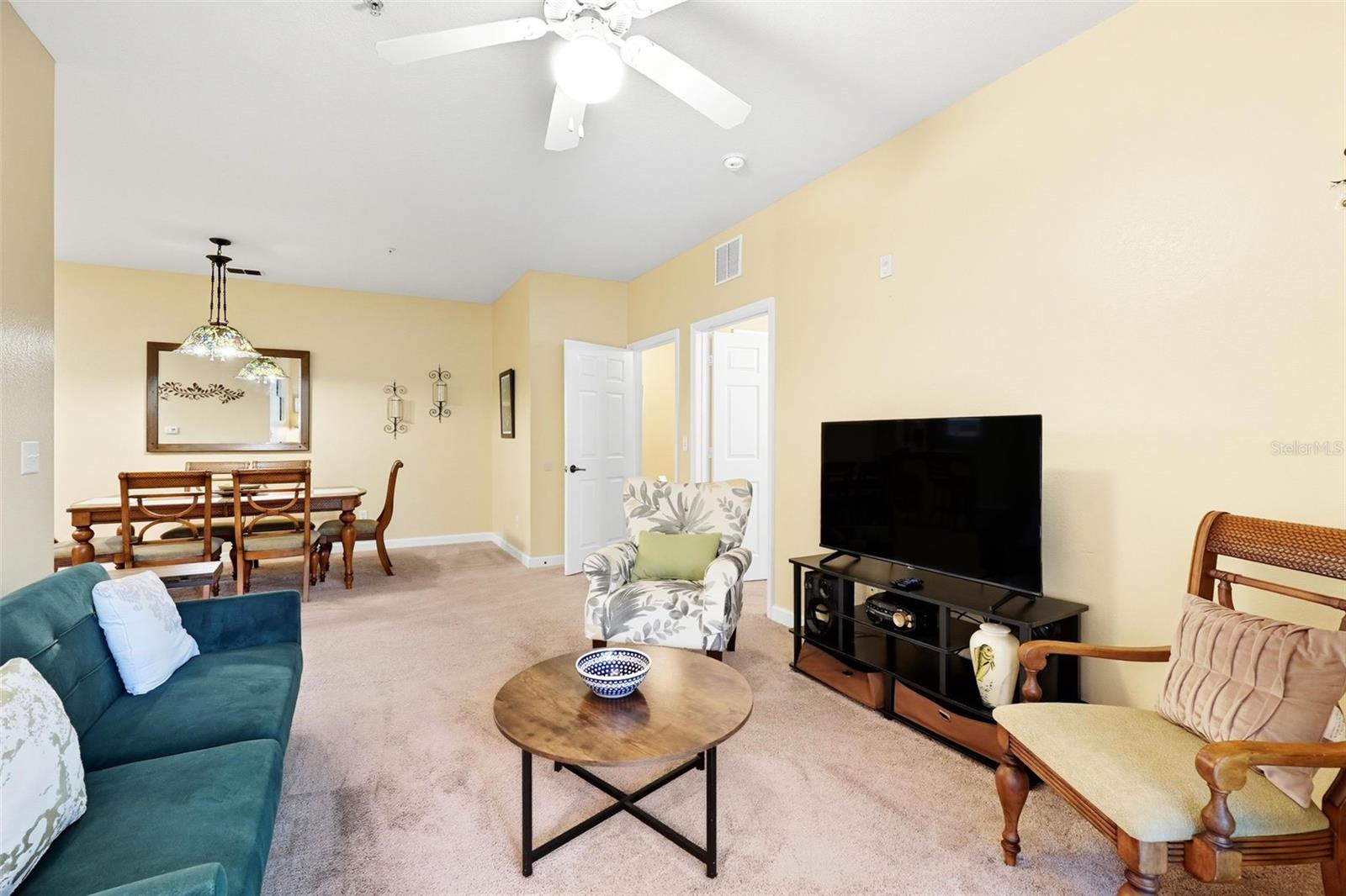 VILLAS AT SECRET LAKE CONDO - Residential