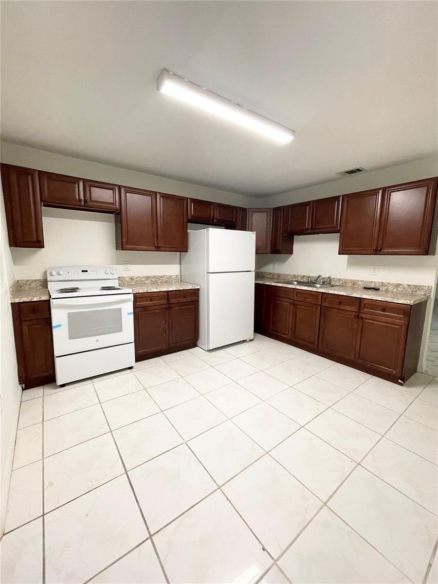 428 GRANADA BOULEVARD
