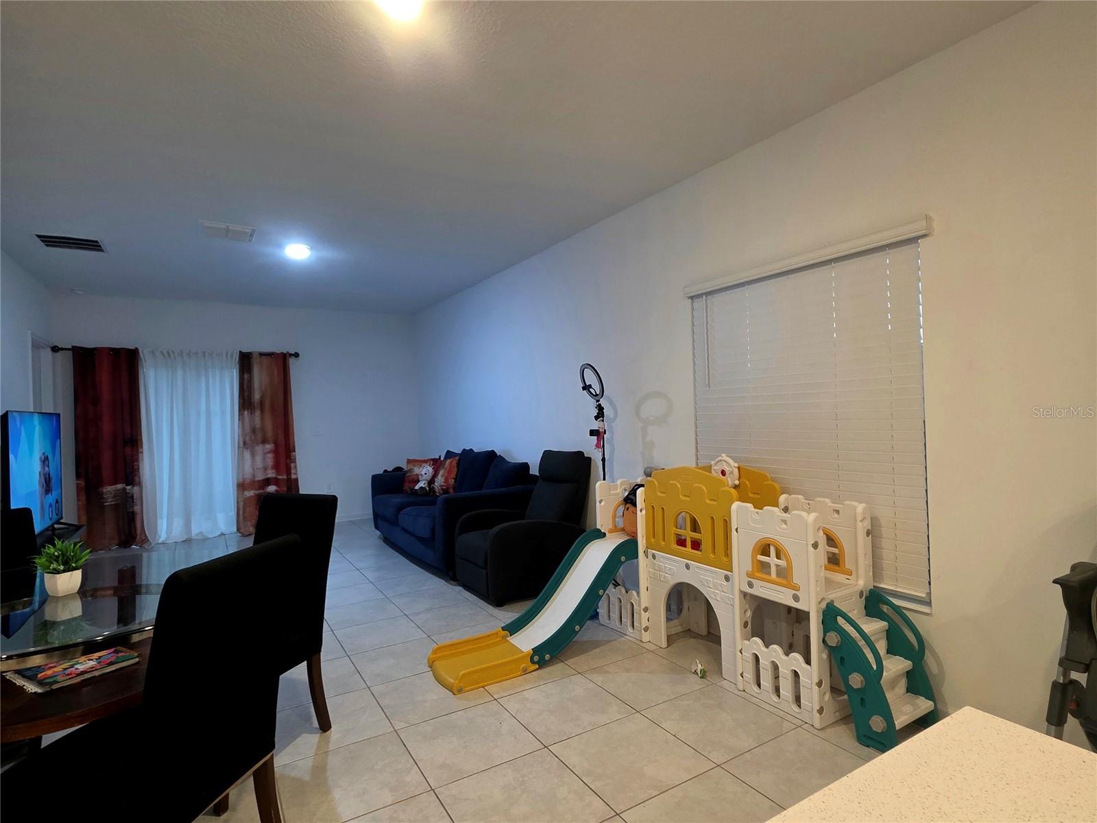 PEACE CRK RESERVE - Residential Lease