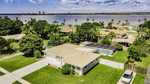 A home in BRADENTON