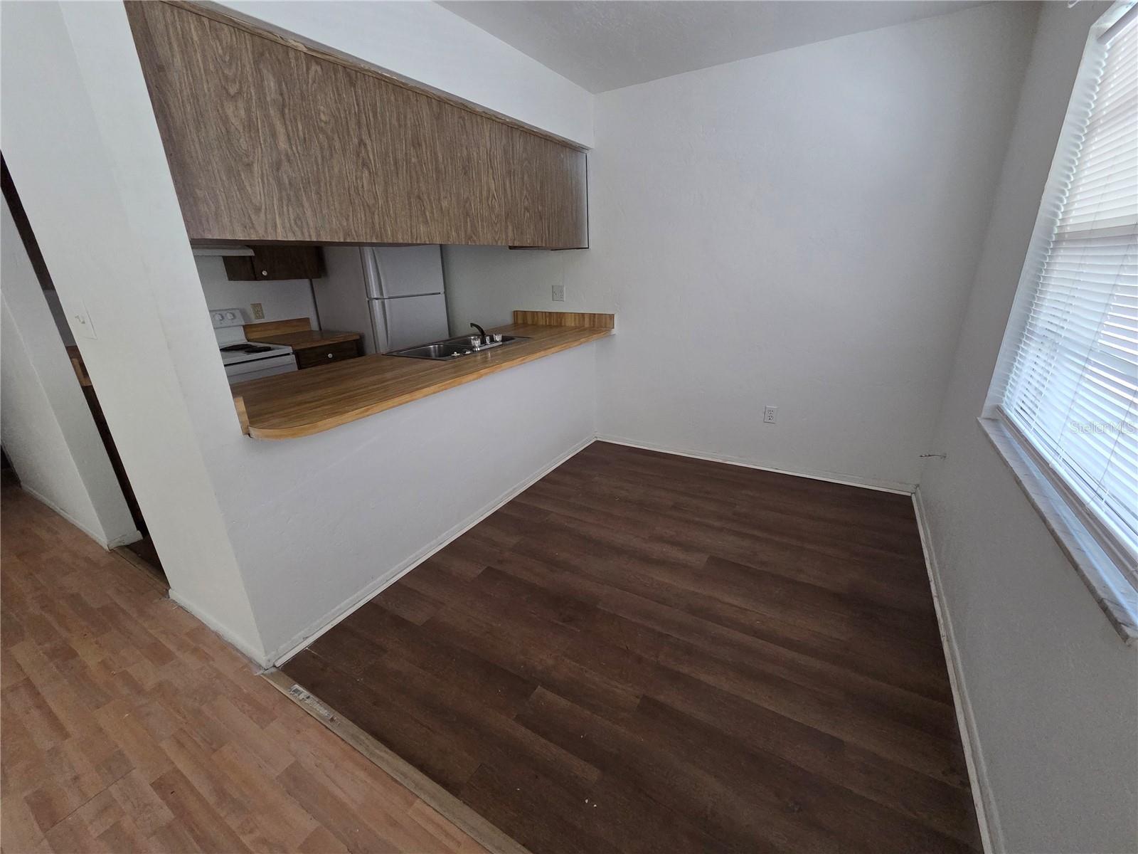 830 N CLAKE STREET 1