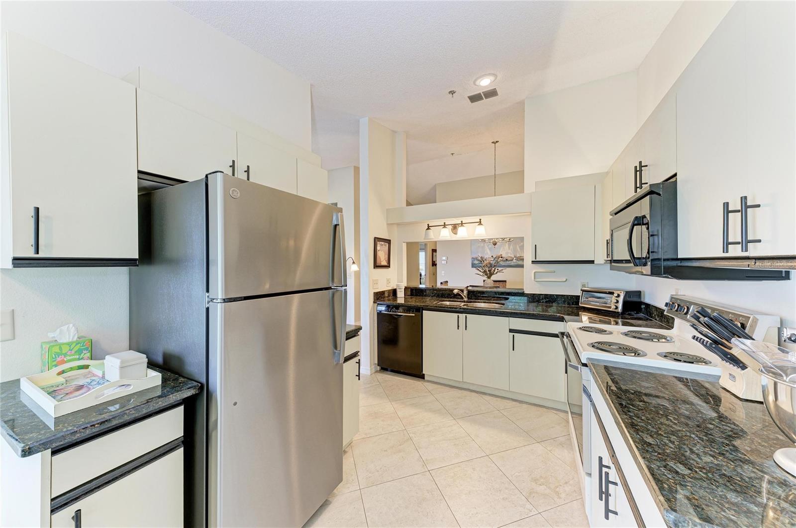 COUNTRY VILLAGE CONDO - Residential