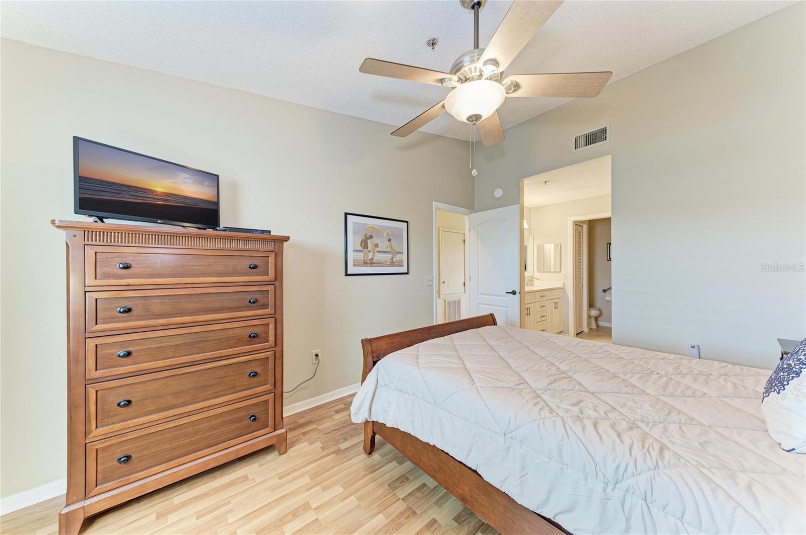 COUNTRY VILLAGE CONDO - Residential