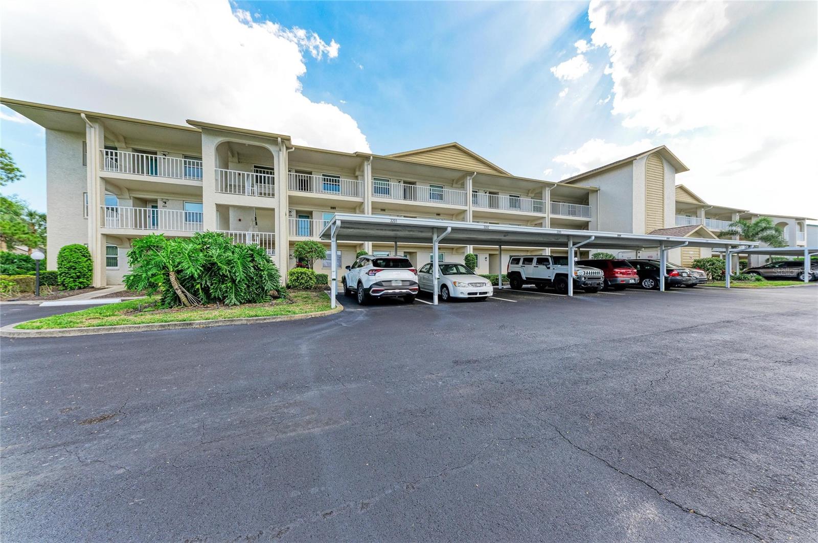 COUNTRY VILLAGE CONDO - Residential