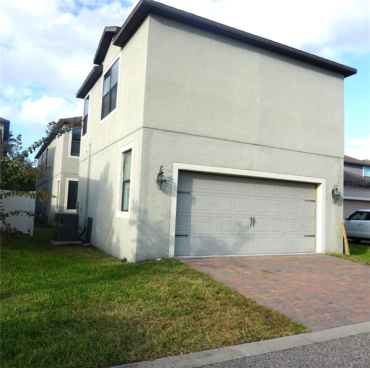 WINDERMERE SOUND - Residential Lease