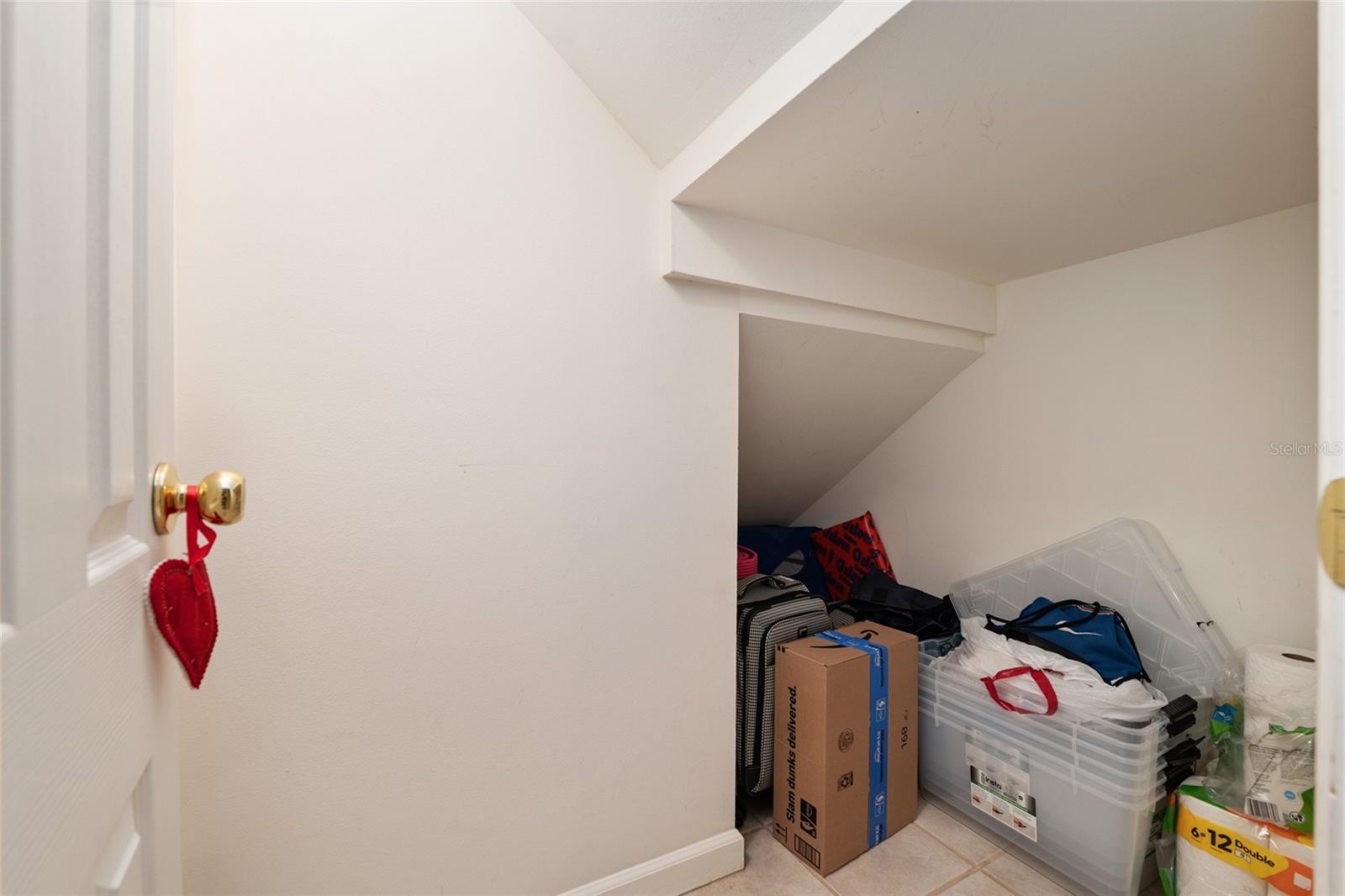 PARKWEST 800 - Residential