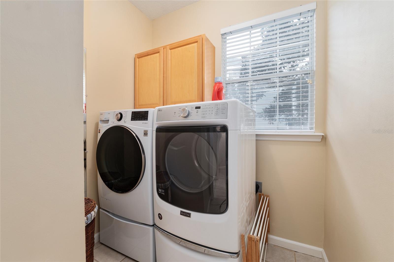 PARKWEST 800 - Residential