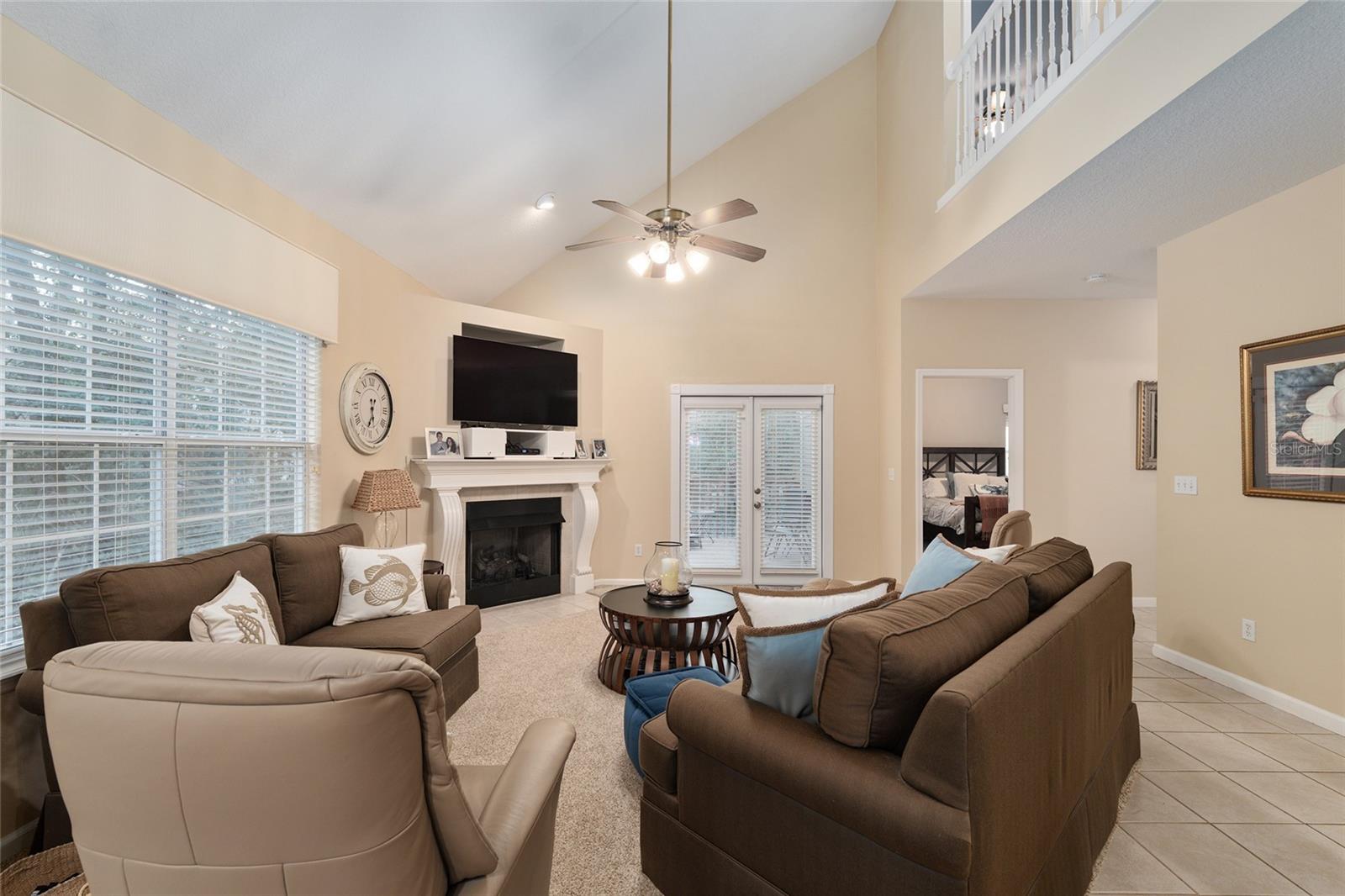 PARKWEST 800 - Residential