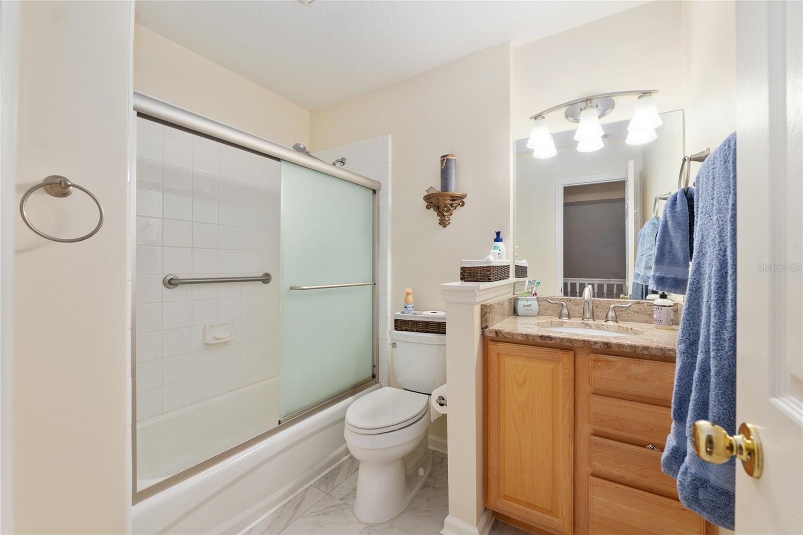 PARKWEST 800 - Residential