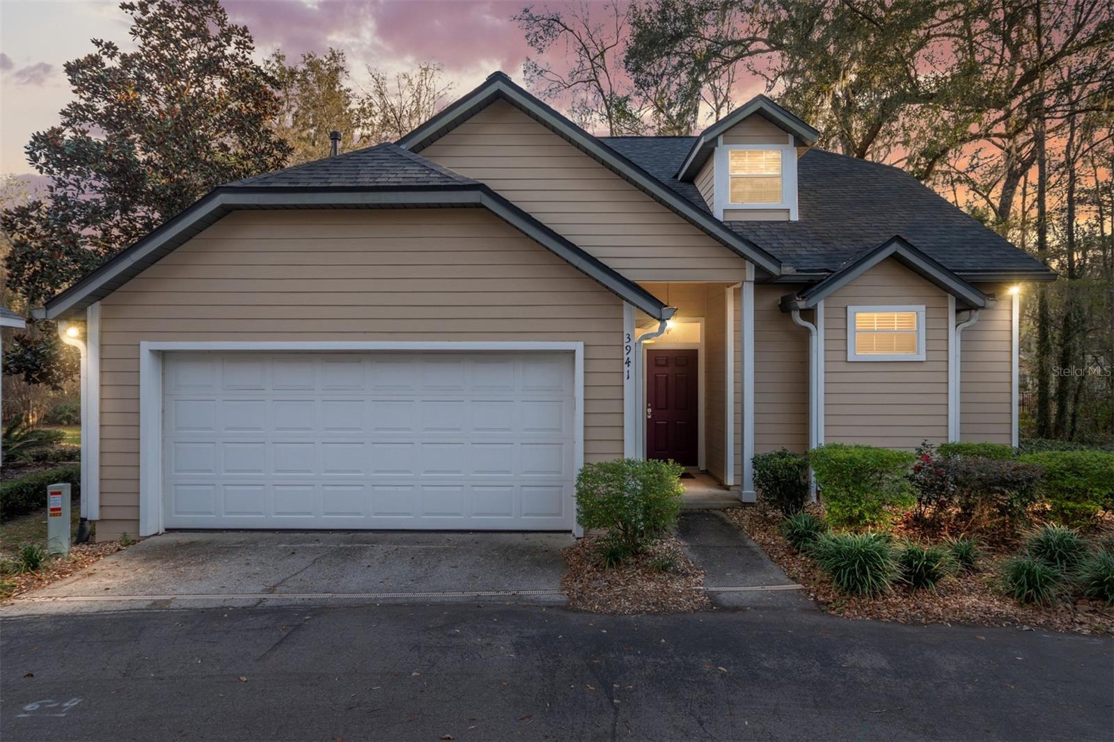 PARKWEST 800 - Residential