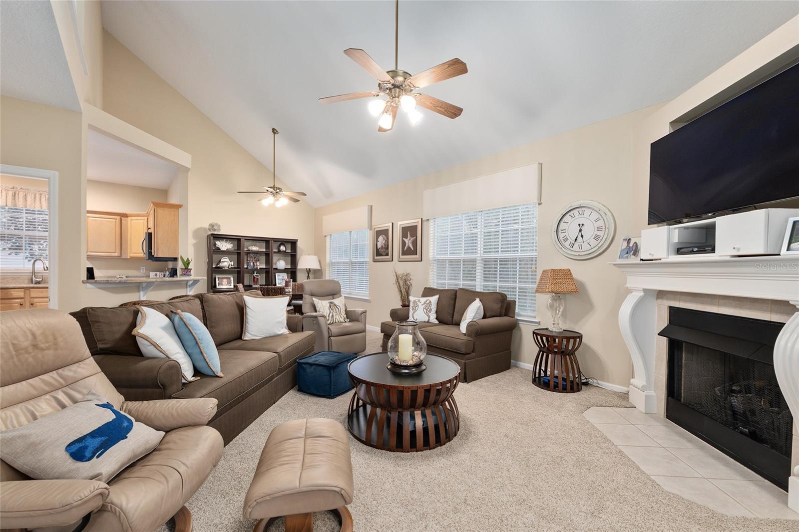 PARKWEST 800 - Residential