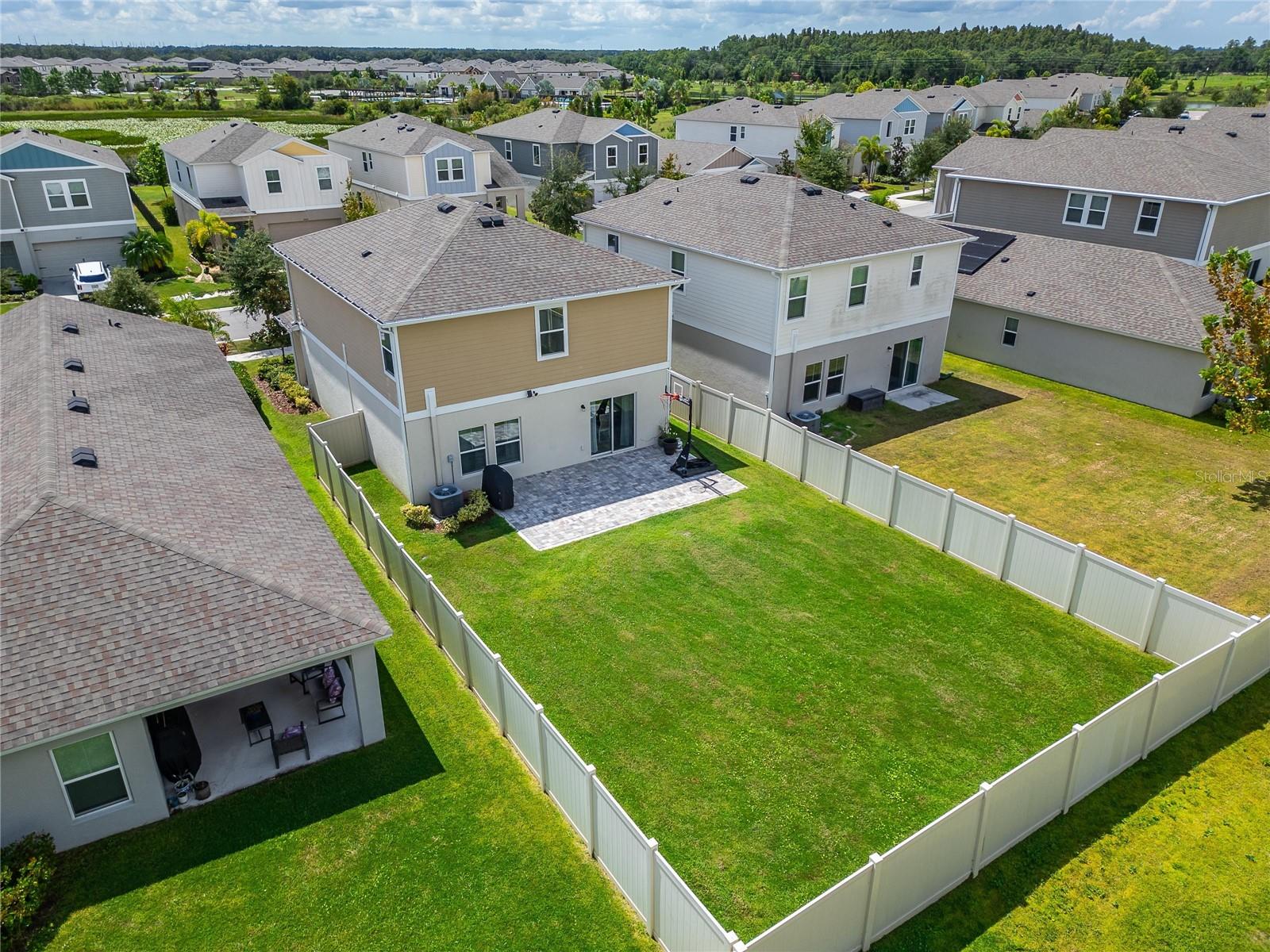B & D HAWKSTONE PH 1 - Residential