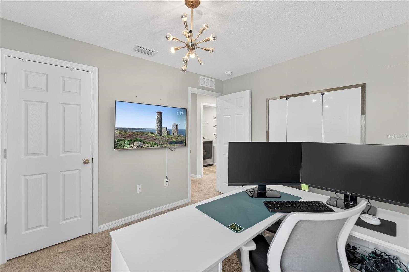 B & D HAWKSTONE PH 1 - Residential