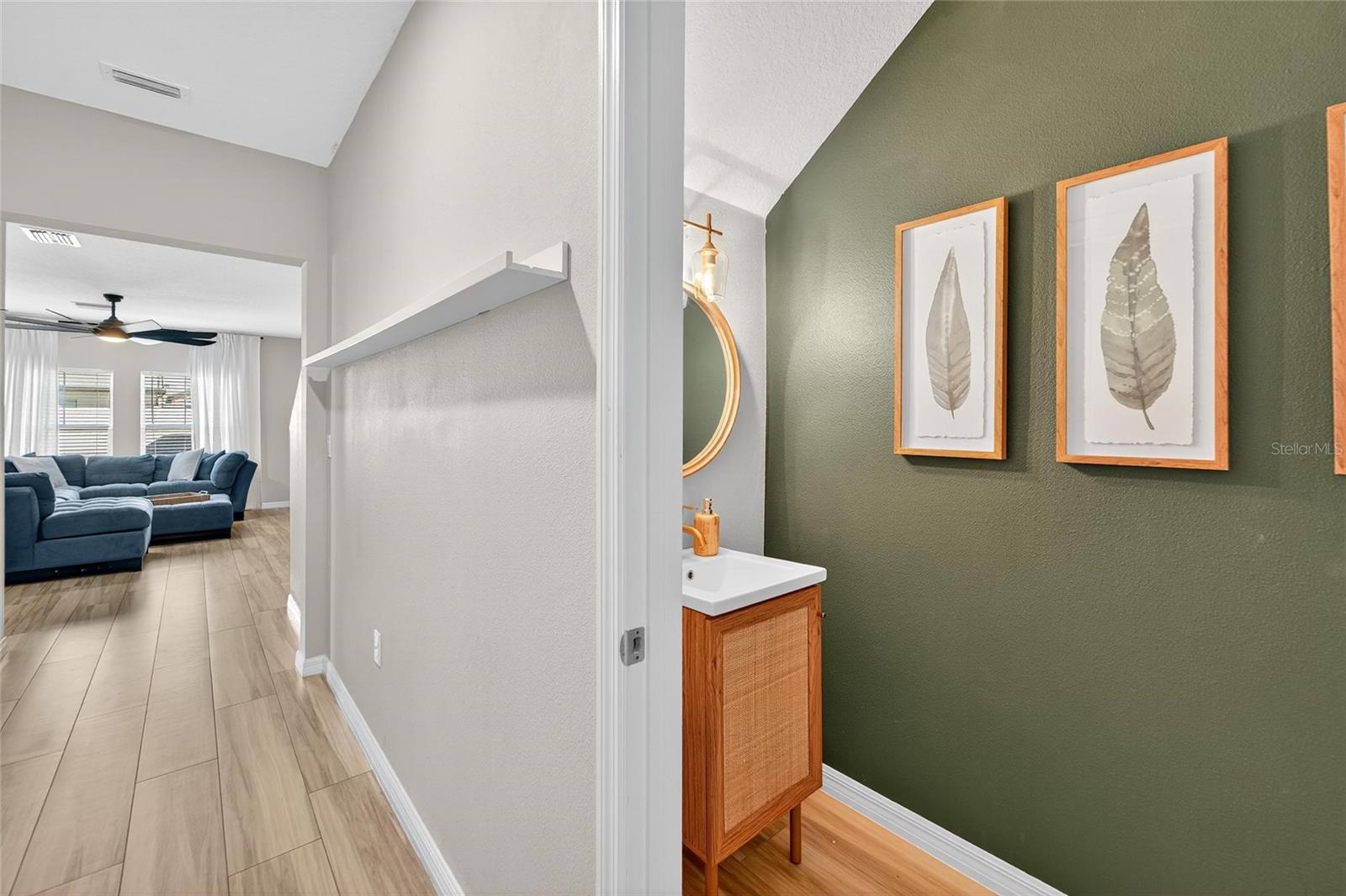 B & D HAWKSTONE PH 1 - Residential