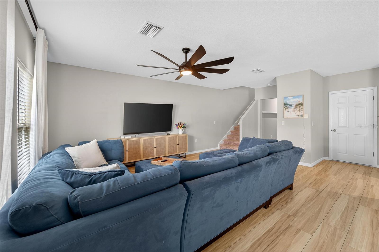 B & D HAWKSTONE PH 1 - Residential