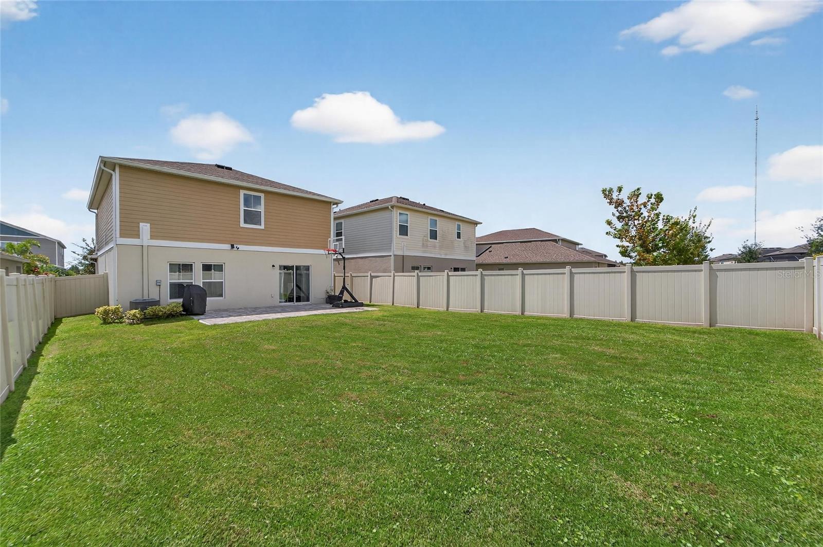 B & D HAWKSTONE PH 1 - Residential