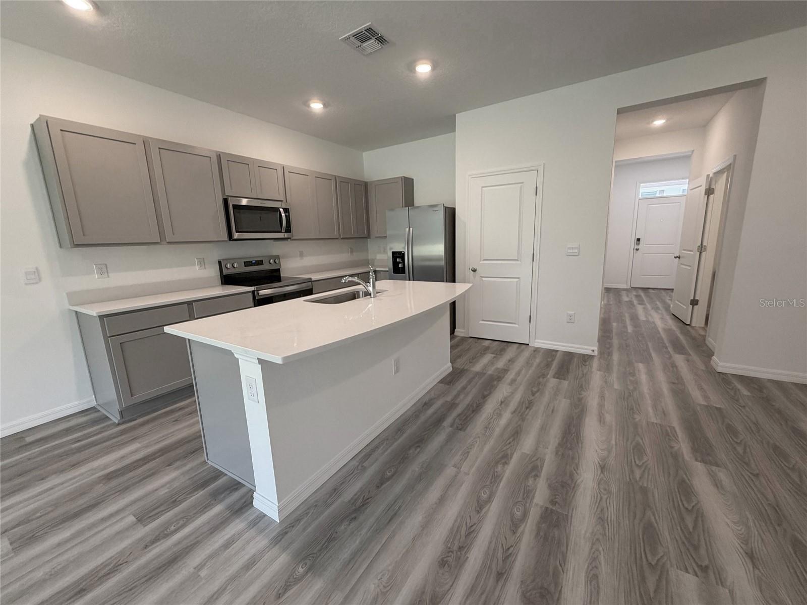 ANGELINE PH 3B-2 - Residential Lease