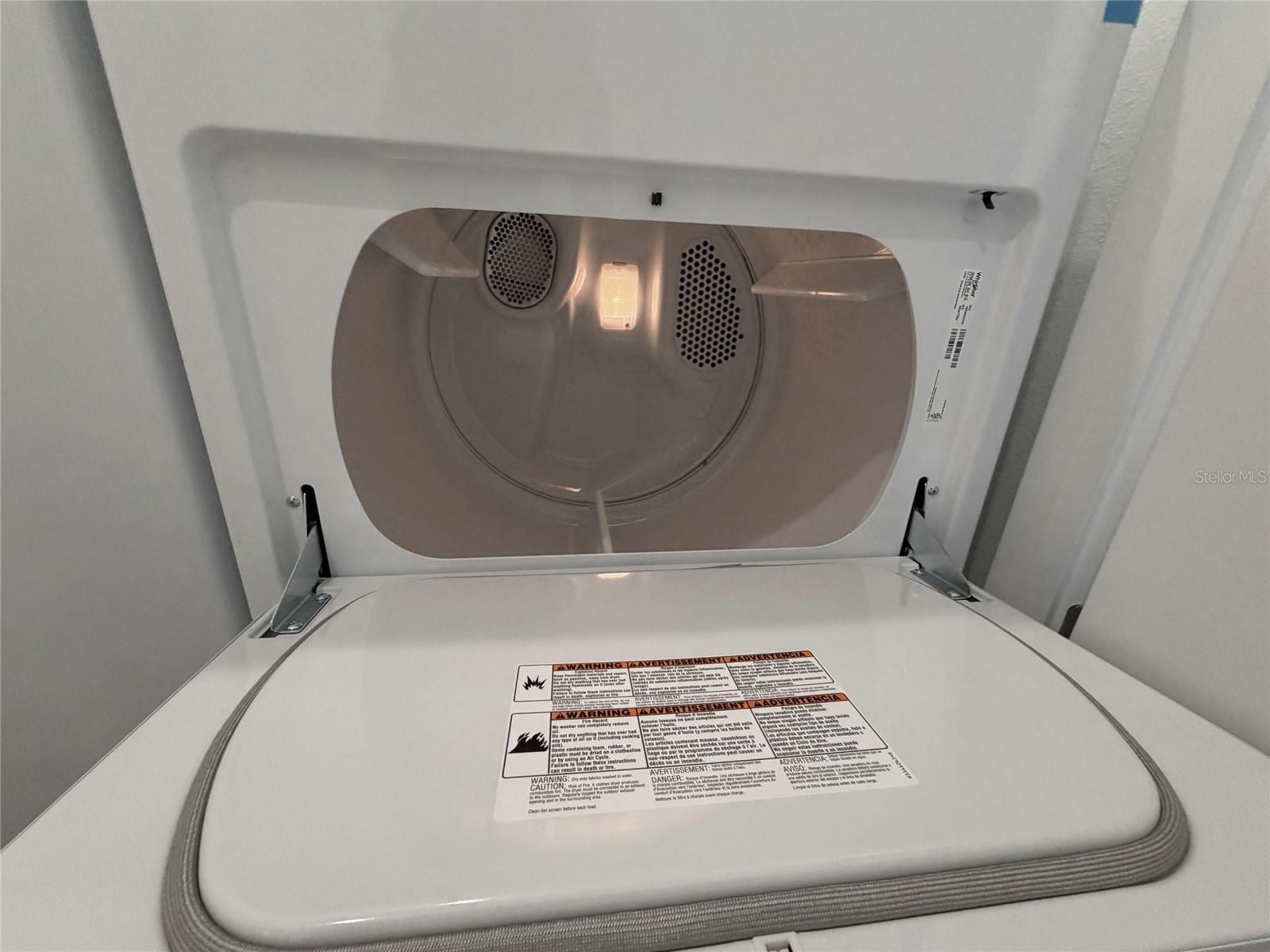 ANGELINE PH 3B-2 - Residential Lease