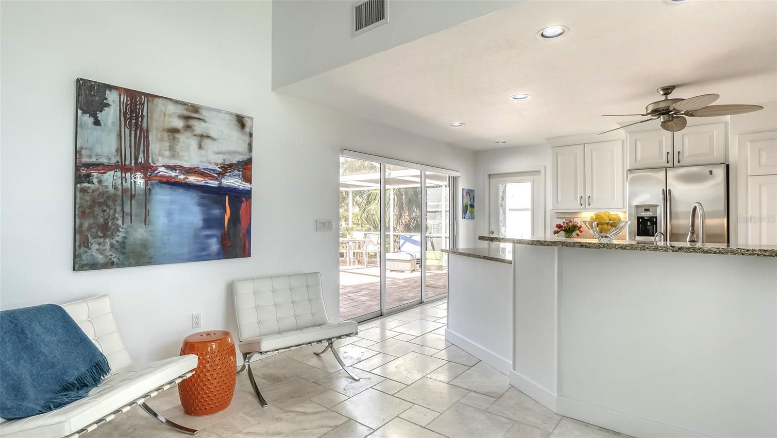 COUNTRY CLUB SHORES - Residential