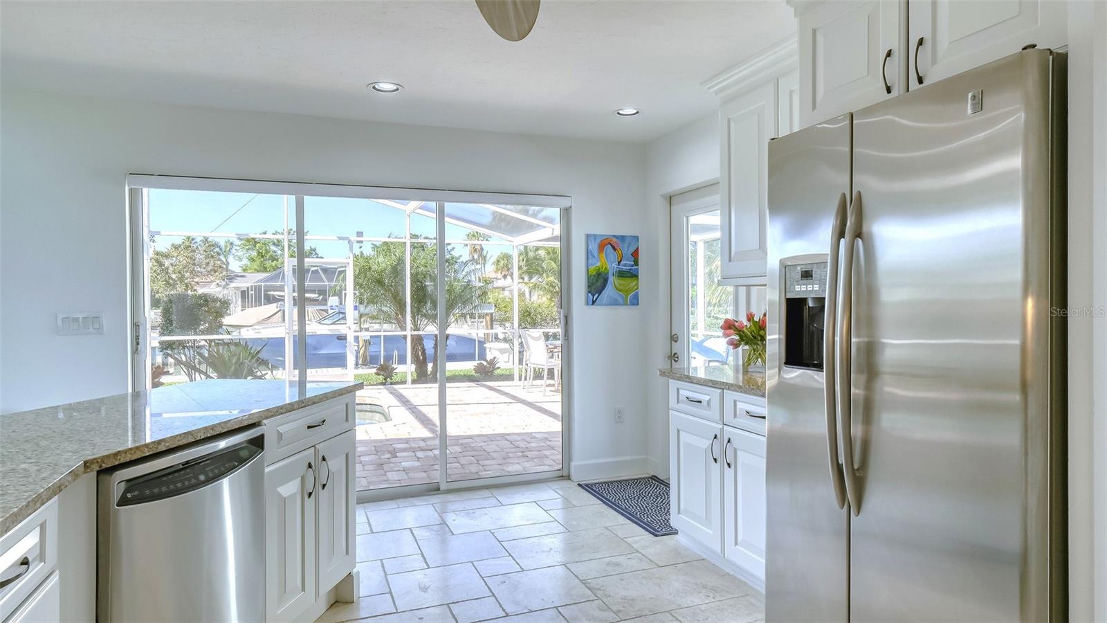 COUNTRY CLUB SHORES - Residential