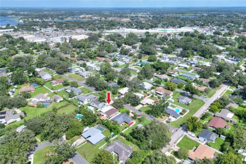 A home in LAKELAND