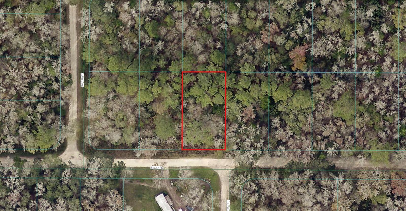 MOBILE HOMES OK! Very close to town in the Rainbow Park neighborhood, this lot is the best value on the market. No HOA. This is Marion County Parcel 2008-020-003. GPS Coordinates to center of property: 29.175069, -82.344835. Enter coordinates into google or apple maps for directions. Listing address is not an official address and is just for mapping purposes.