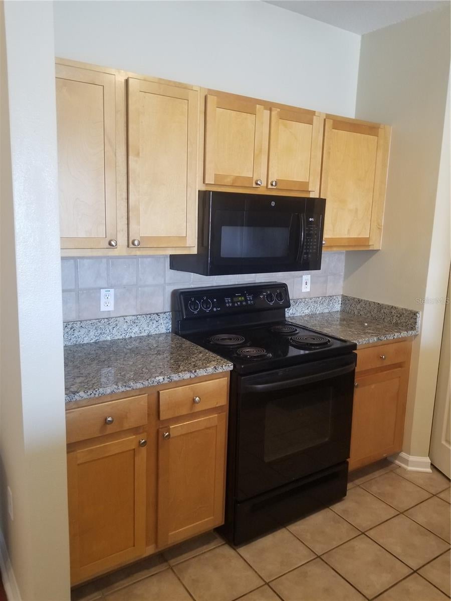 GRAND KEY A CONDO - Residential Lease