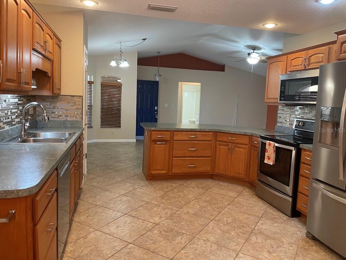 NATURES EDGE RESORT PH 01 - Residential