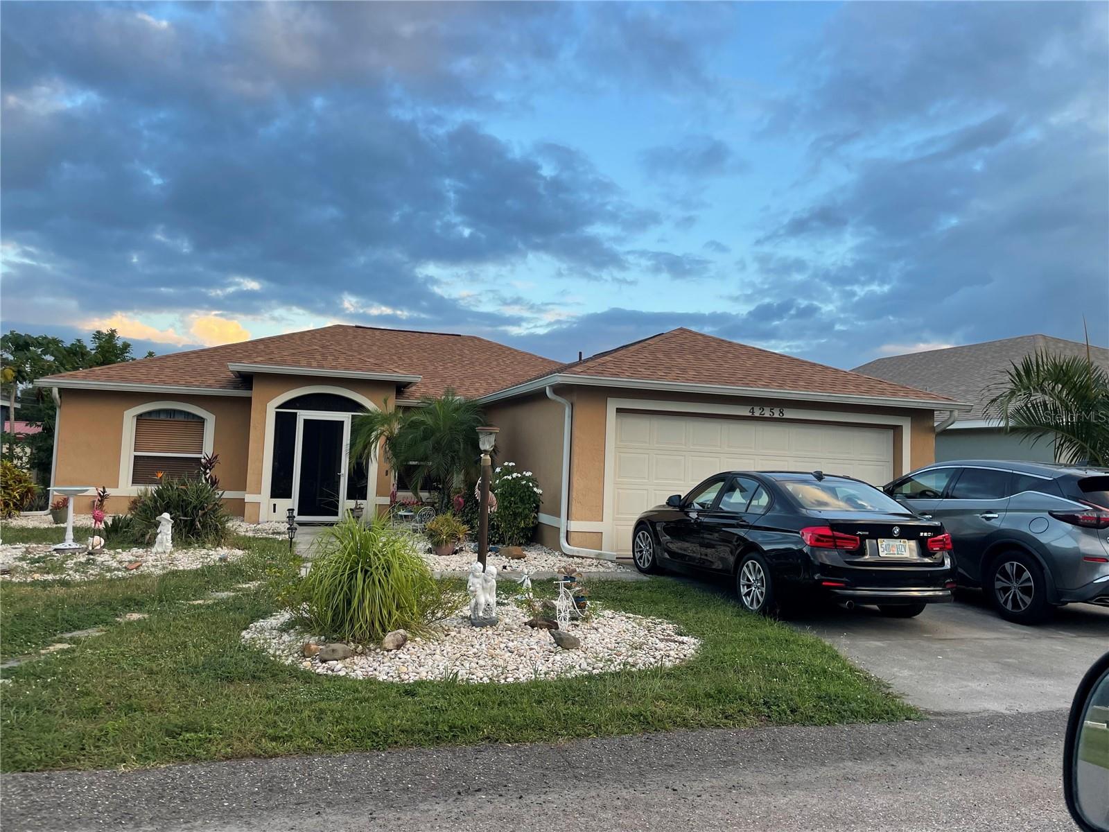 NATURES EDGE RESORT PH 01 - Residential