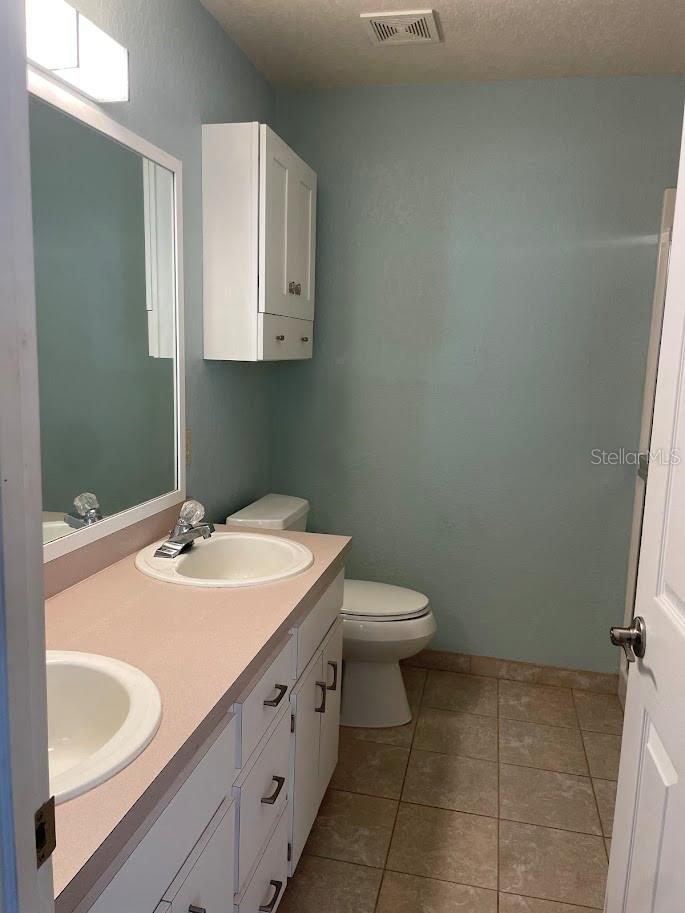 NATURES EDGE RESORT PH 01 - Residential