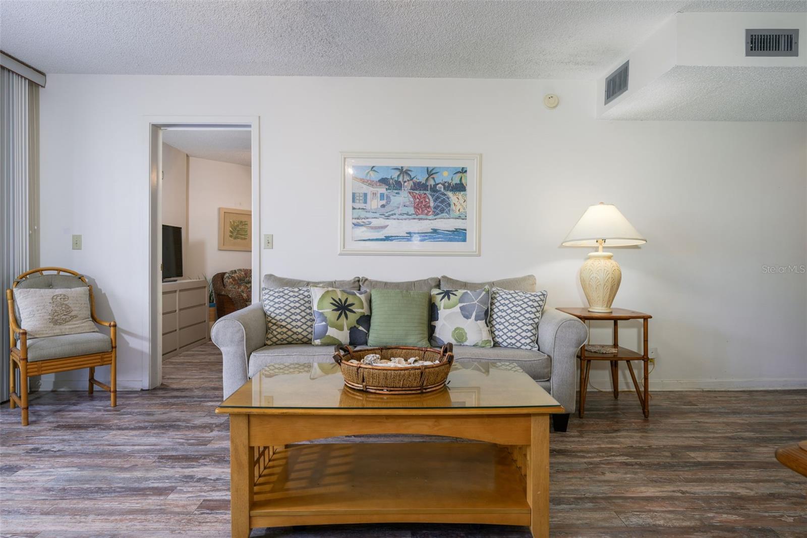 HIBISCUS 02 - Residential