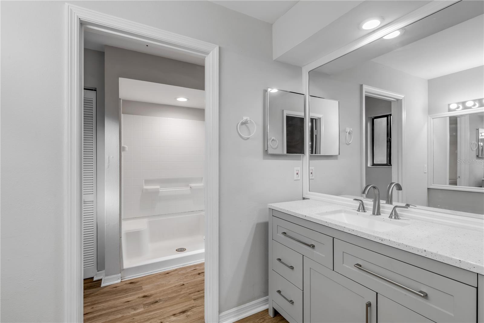 FLORIDA SHORES 01 - Residential