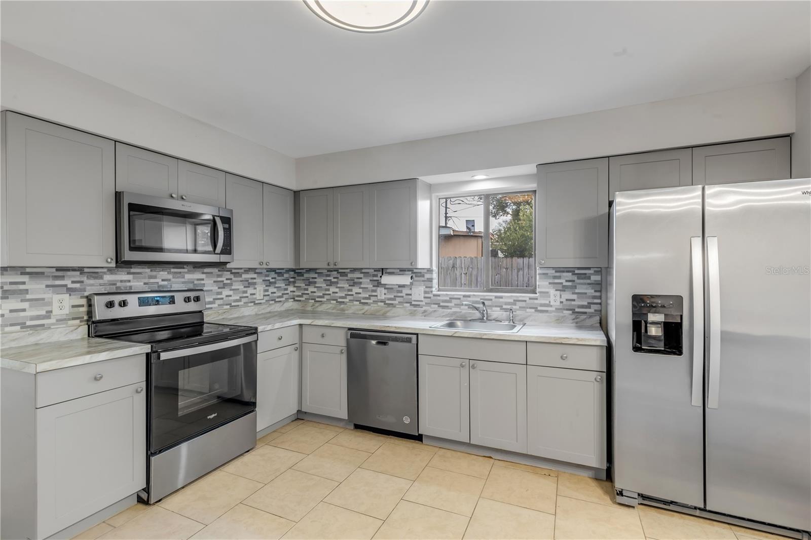 FLORIDA SHORES 01 - Residential