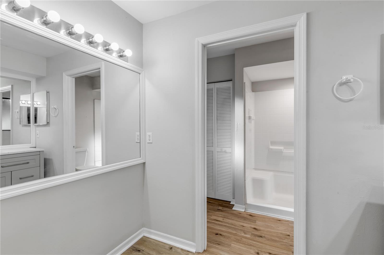 FLORIDA SHORES 01 - Residential