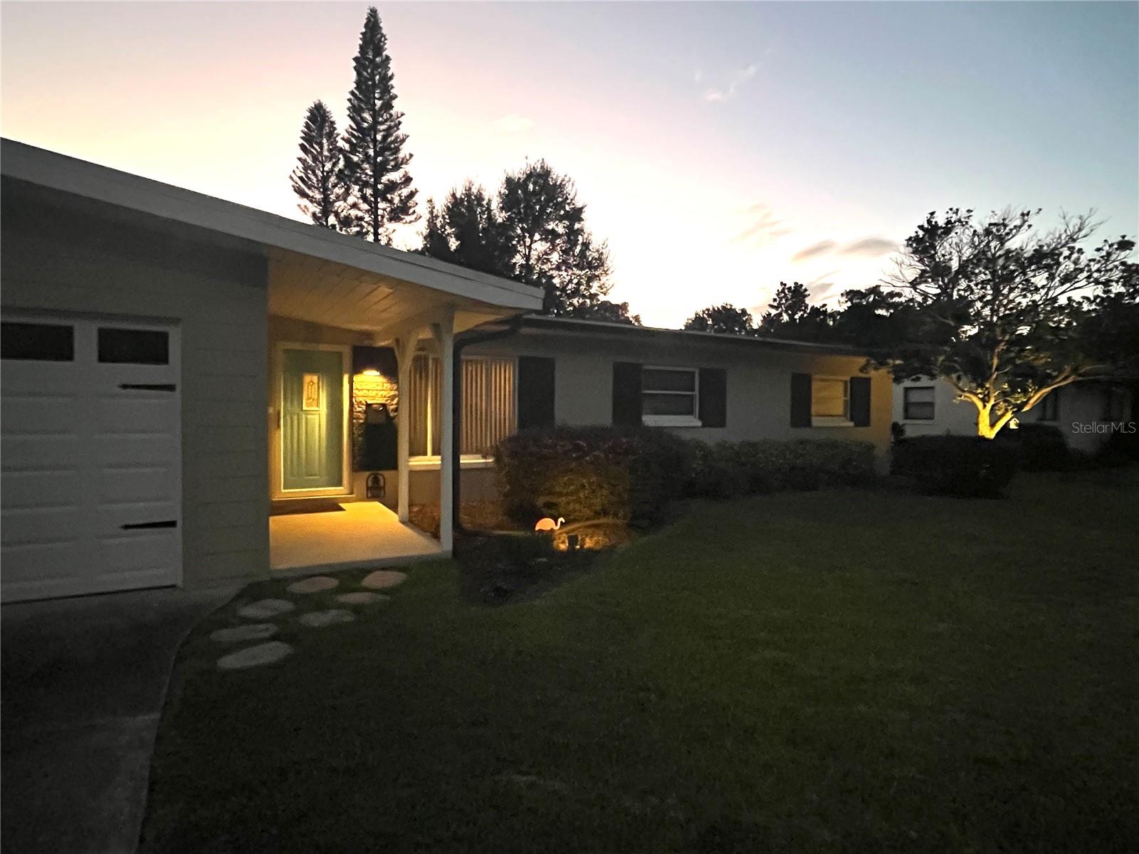 WILLIAMS GROVE - Residential