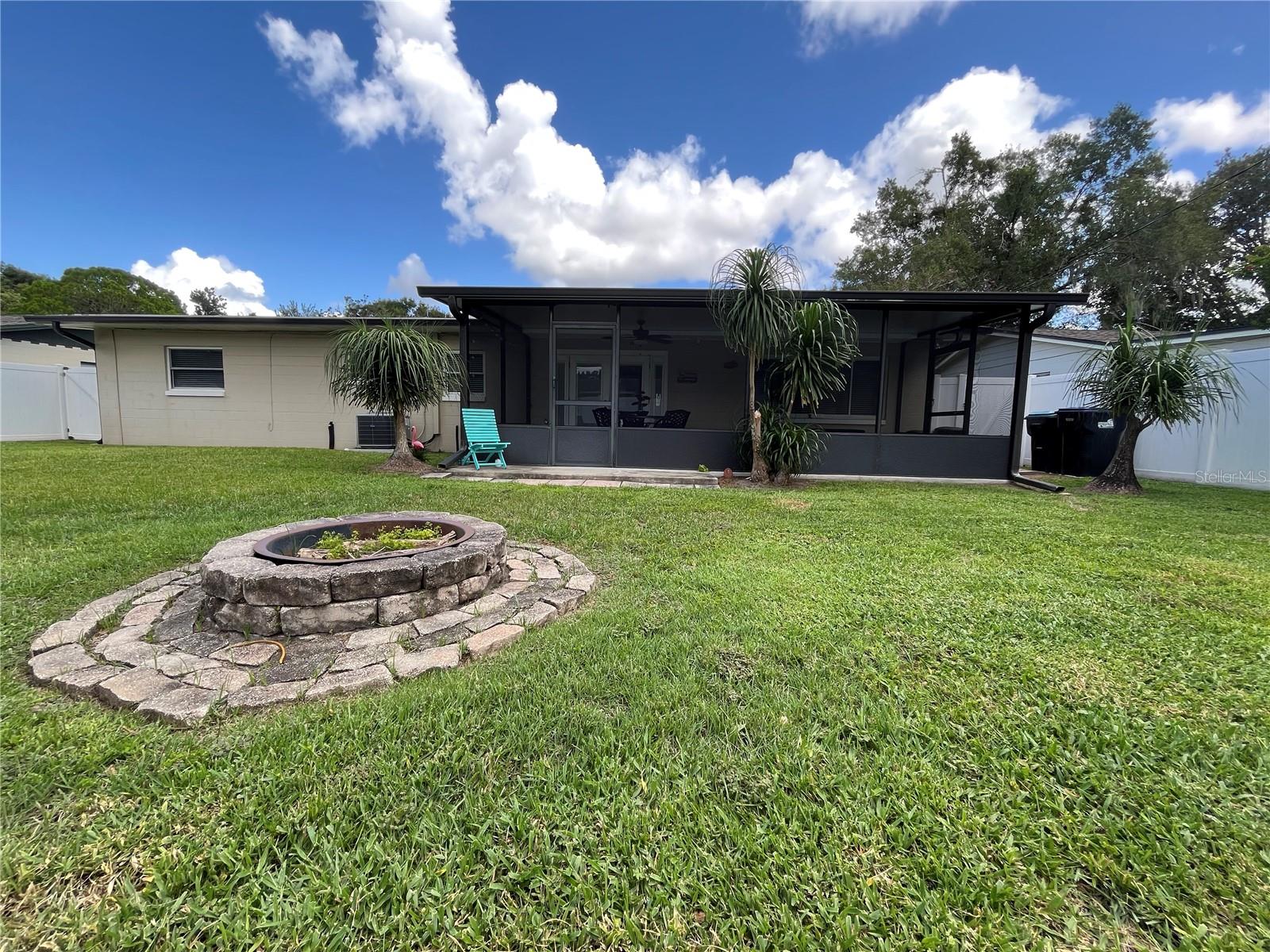 WILLIAMS GROVE - Residential