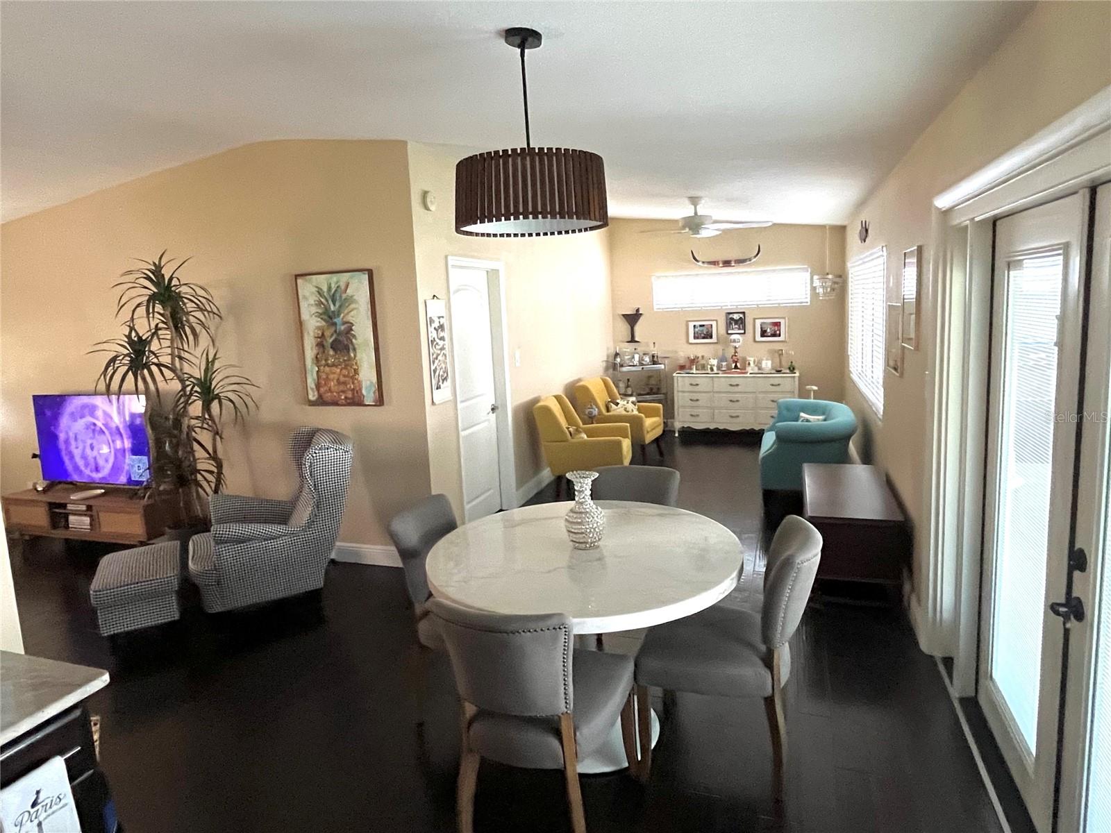 WILLIAMS GROVE - Residential