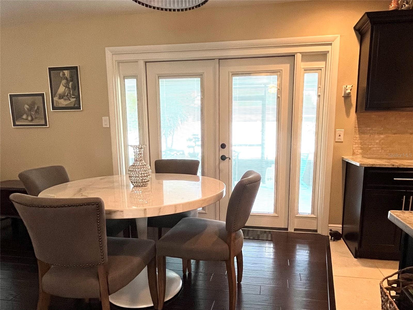 WILLIAMS GROVE - Residential