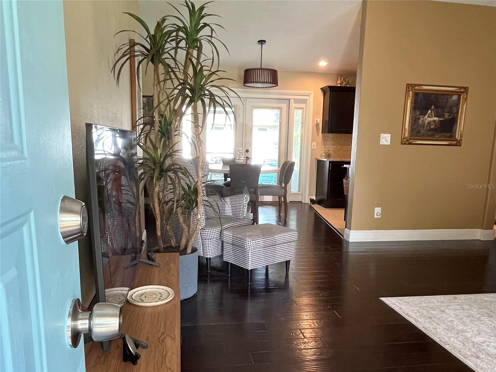 WILLIAMS GROVE - Residential