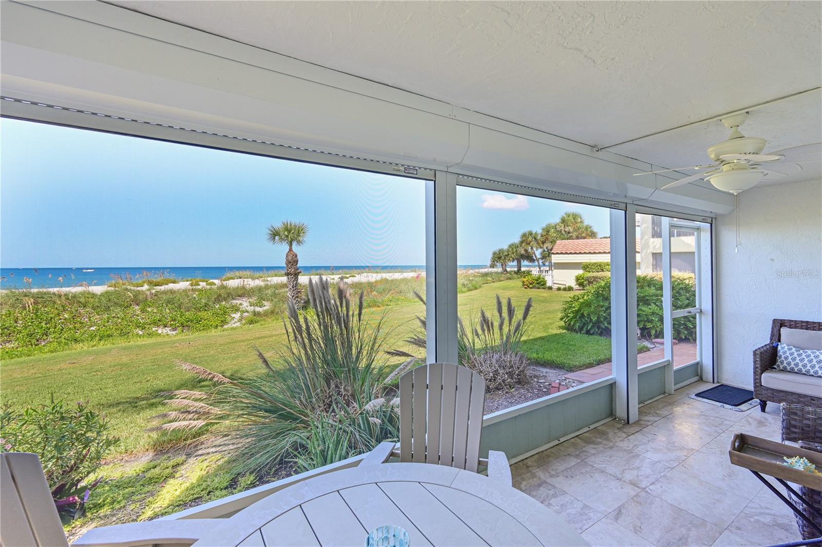 GOLDEN BEACH CONDO RESIDENCE - Residential