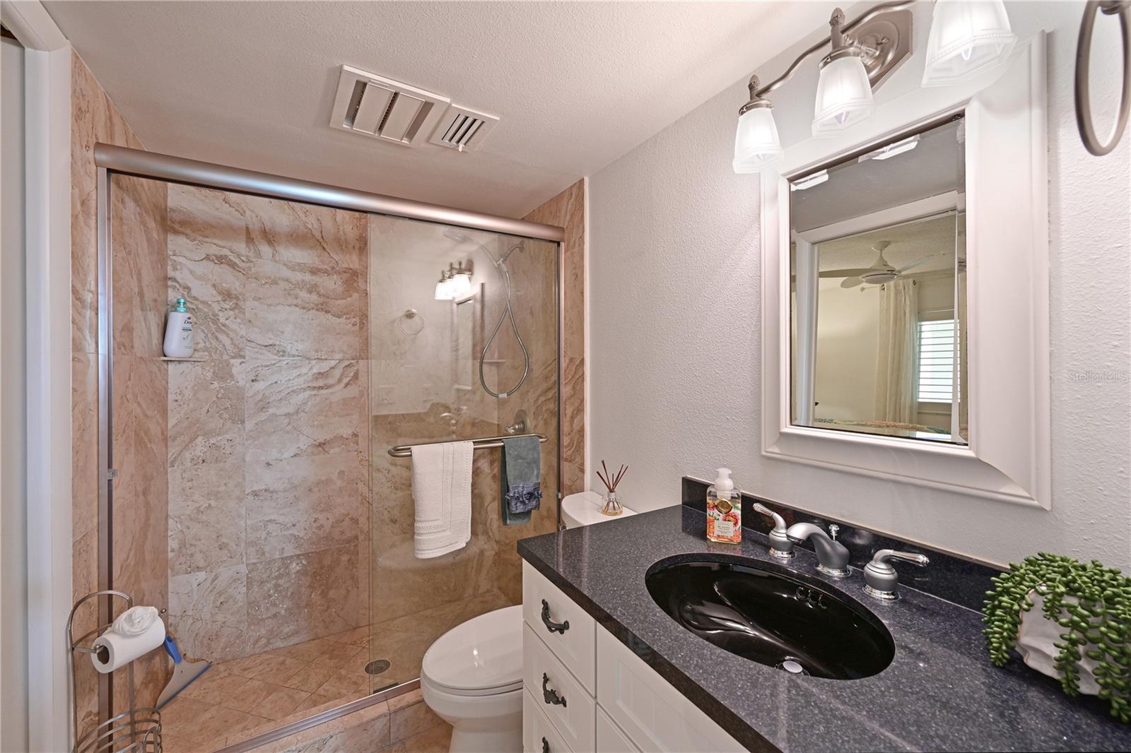 GOLDEN BEACH CONDO RESIDENCE - Residential